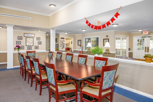 Carter_Place_Senior_Living_Main_Living_Room_3_1536x1024
